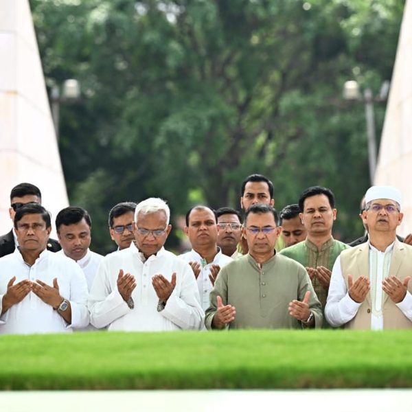 জাতীয় ঐক্য ও দেশ গড়ার প্রত্যয়ে কাজ করছে সরকার: স্বরাষ্ট্রমন্ত্রী