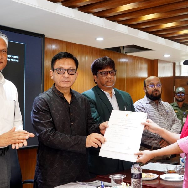 বিটাকের প্রশিক্ষণে বিনিয়োগের সুফল বেশি: শিল্প, বানিজ্য এবং বস্ত্র ও পাটমন্ত্রী