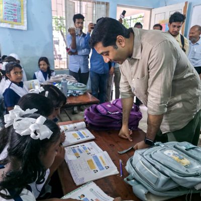 বিশ্বমানের প্রাথমিক শিক্ষা গড়তে বড় সংস্কার; নতুন কারিকুলাম, শিক্ষক নীতিমালা ও প্রযুক্তিনির্ভর শিক্ষার ঘোষণা