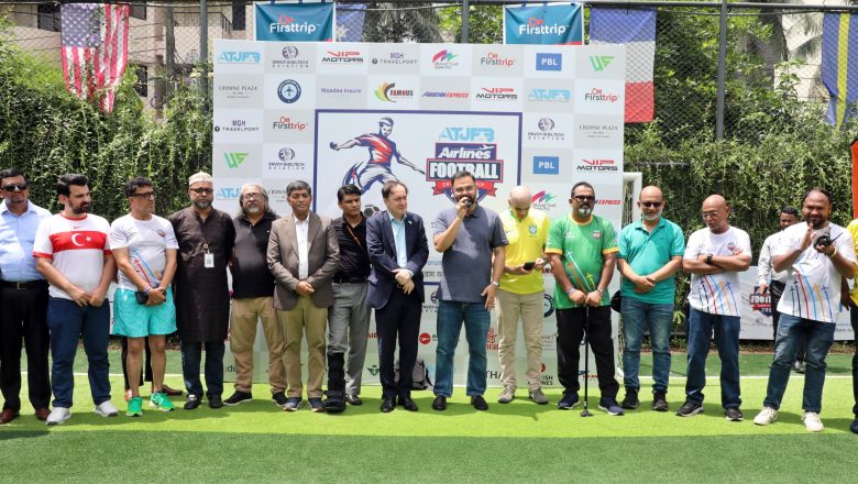 ফুটবলের উন্মাদনায় এক হলো দেশি-বিদেশি এয়ারলাইন্স