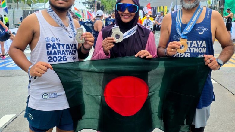 পাতায়া আন্তর্জাতিক ম্যারাথনে বাংলাদেশের পতাকা উড়ালেন একদল বাংলাদেশি রানার